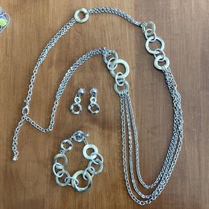Premier matching jewelry set.